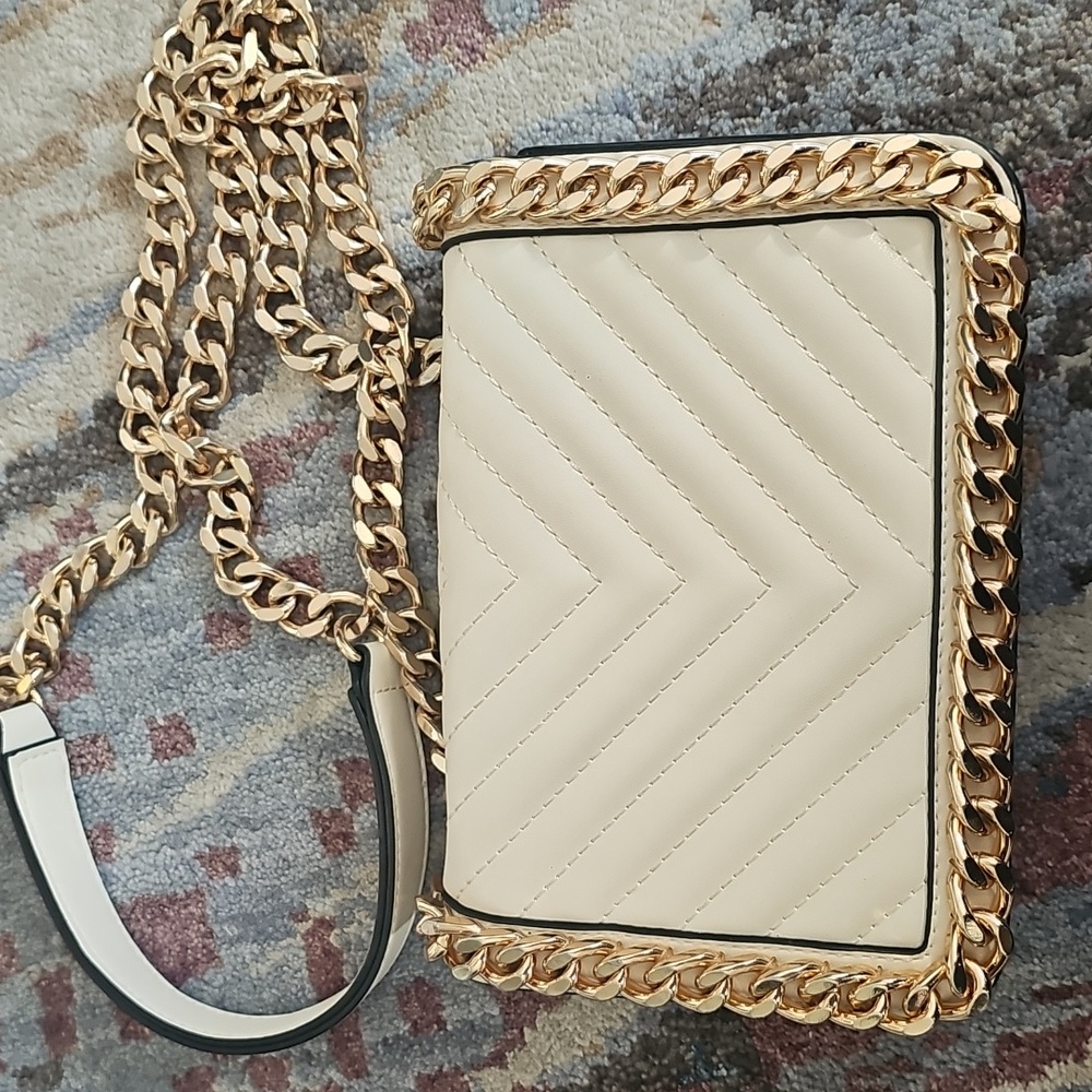 Aldo Quilted Cream Crossbody Bag with Gold Chain